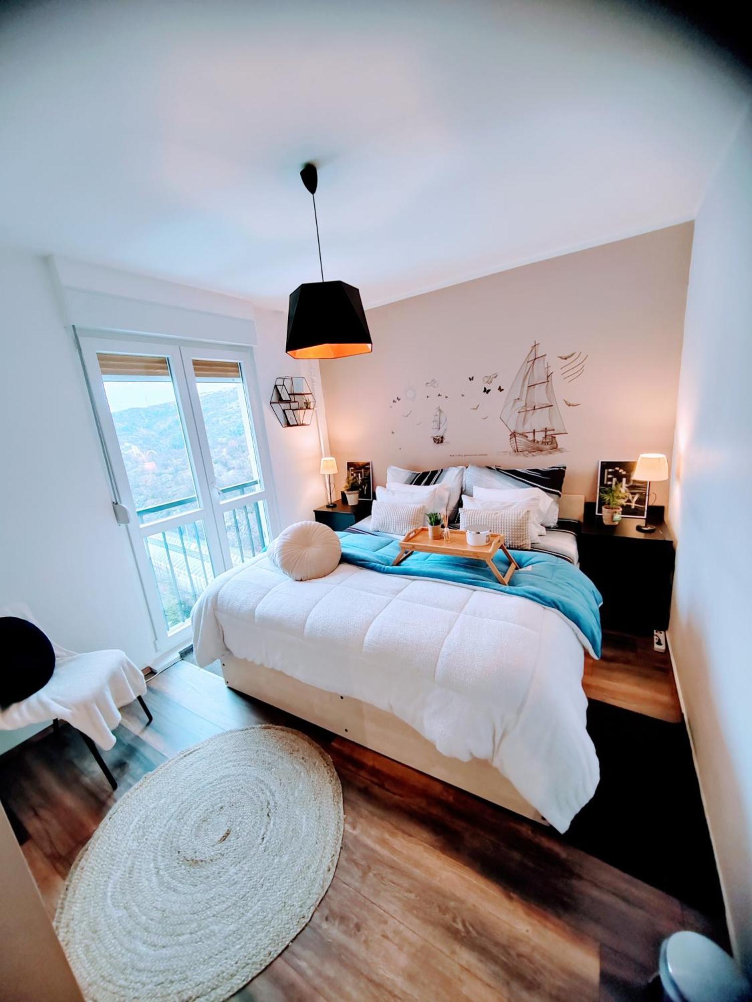 Under The Sky Apartment